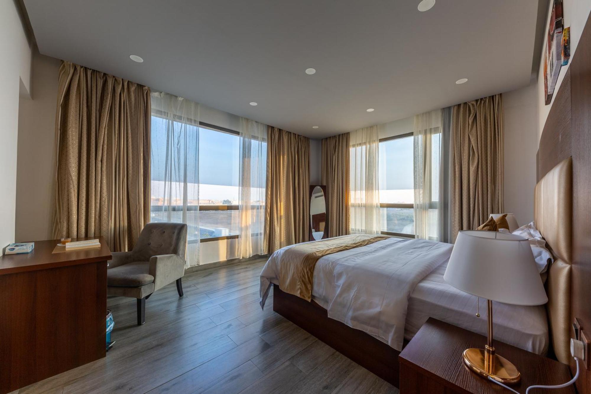 فندق روزالينا Yanbu Ngoại thất bức ảnh